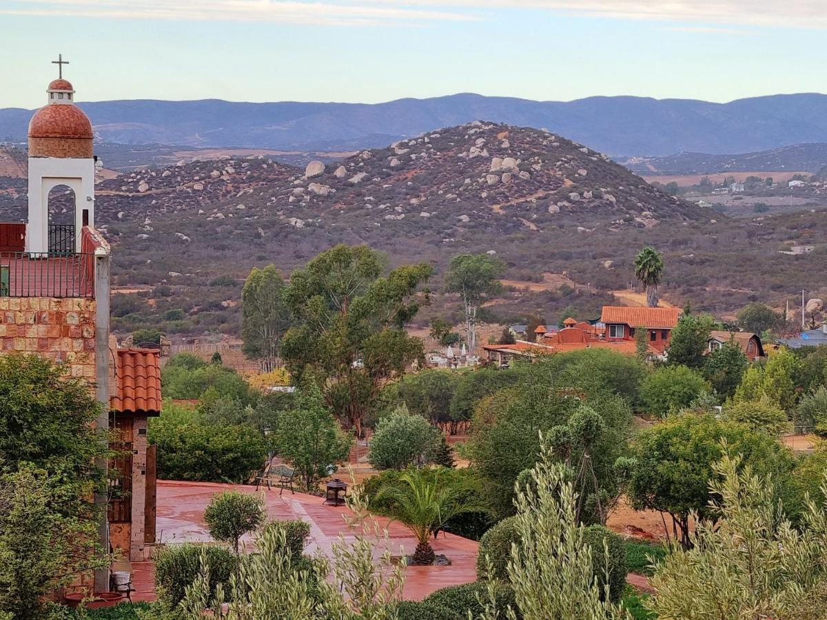 Vina Calabria Bed and Breakfast Guadalupe Eksteriør billede
