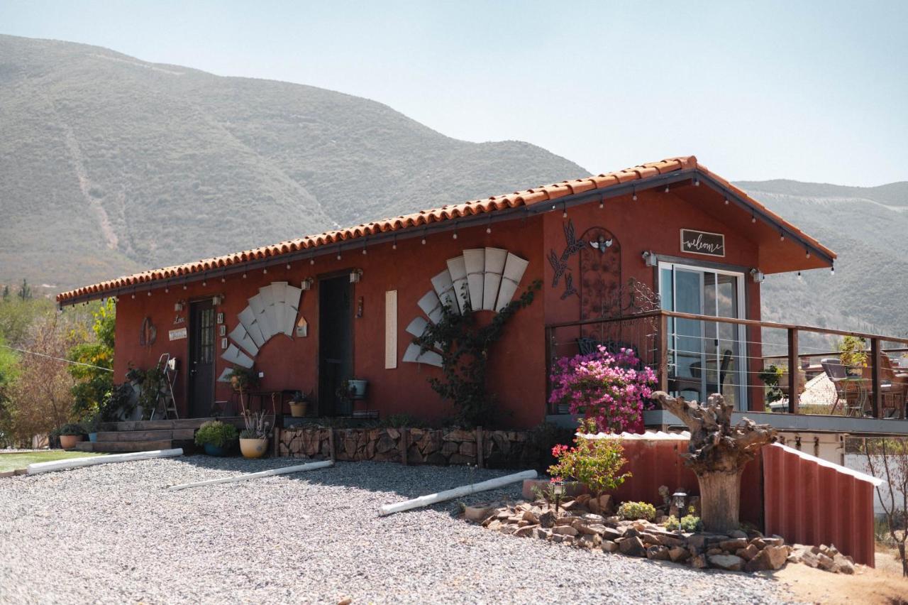 Vina Calabria Bed and Breakfast Guadalupe Eksteriør billede
